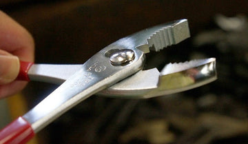 How Clamps & Vises Can Make Your Life Easier - GARVEE