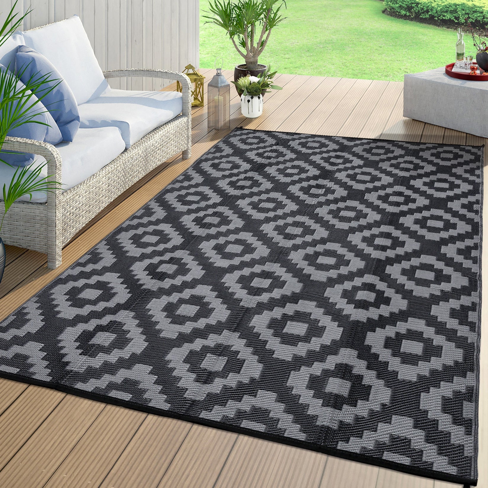 Garvee Outdoor Black & Grey 5x8 Reversible Plastic Straw Rug – Waterproof Modern Rug for Patio, RV, Backyard, Deck, Picnic, Beach, Camping, or Indoor Use