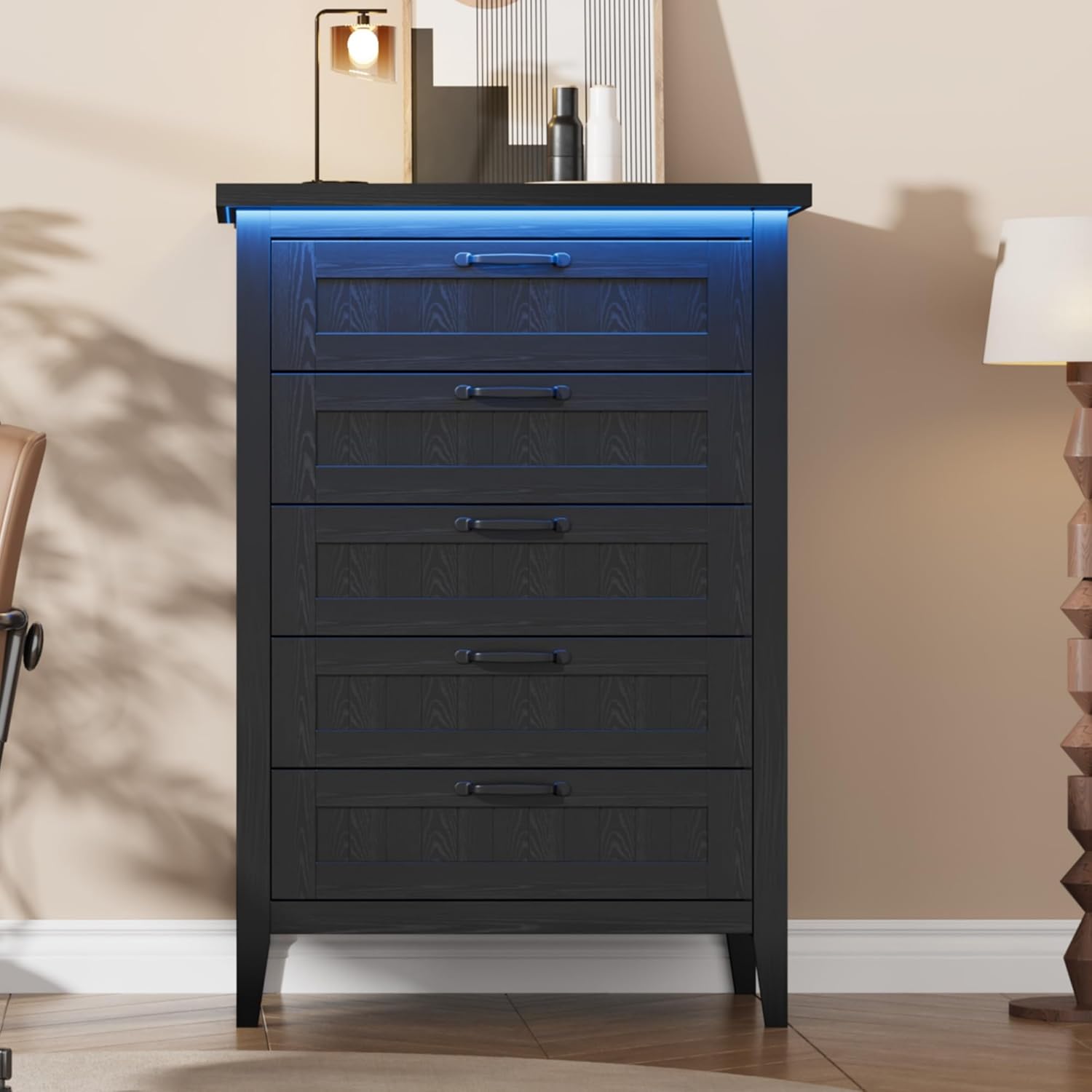 Garvee 5 Drawer Dresser for Bedroom with Charging Station and LED Lights, Farmhouse 44.9" Tall Chest of Dresser with Large Storage for Living Room, Hallway & Entryway, Black