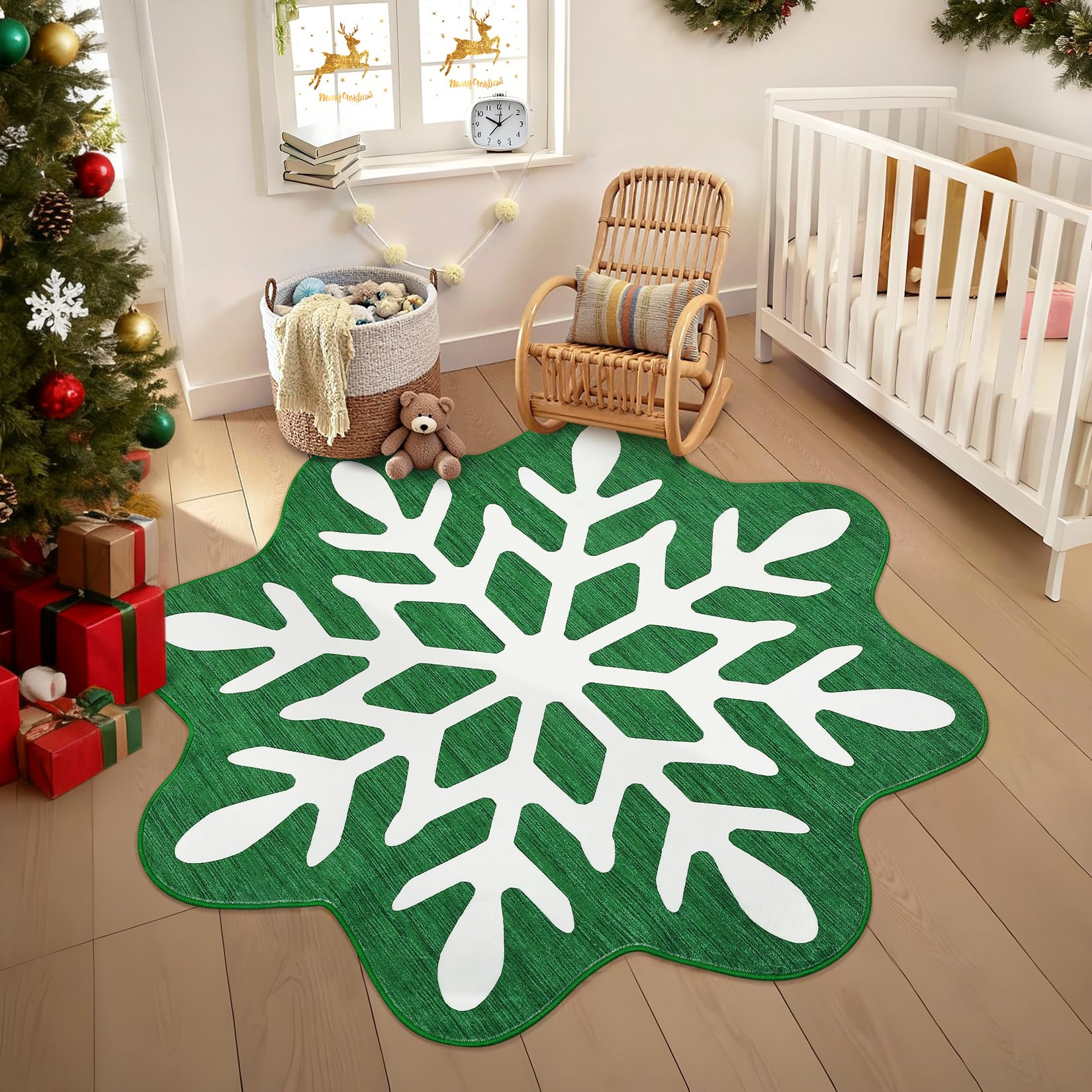 Garvee Christmas Bathroom Rugs 3x3 Snowflake Bath Mat, Non Slip Washable Area Rug, Low Pile Green Soft Decorative Carpet, Foldable Floor Mats for Entryway, Bedroom, Under Christmas Tree