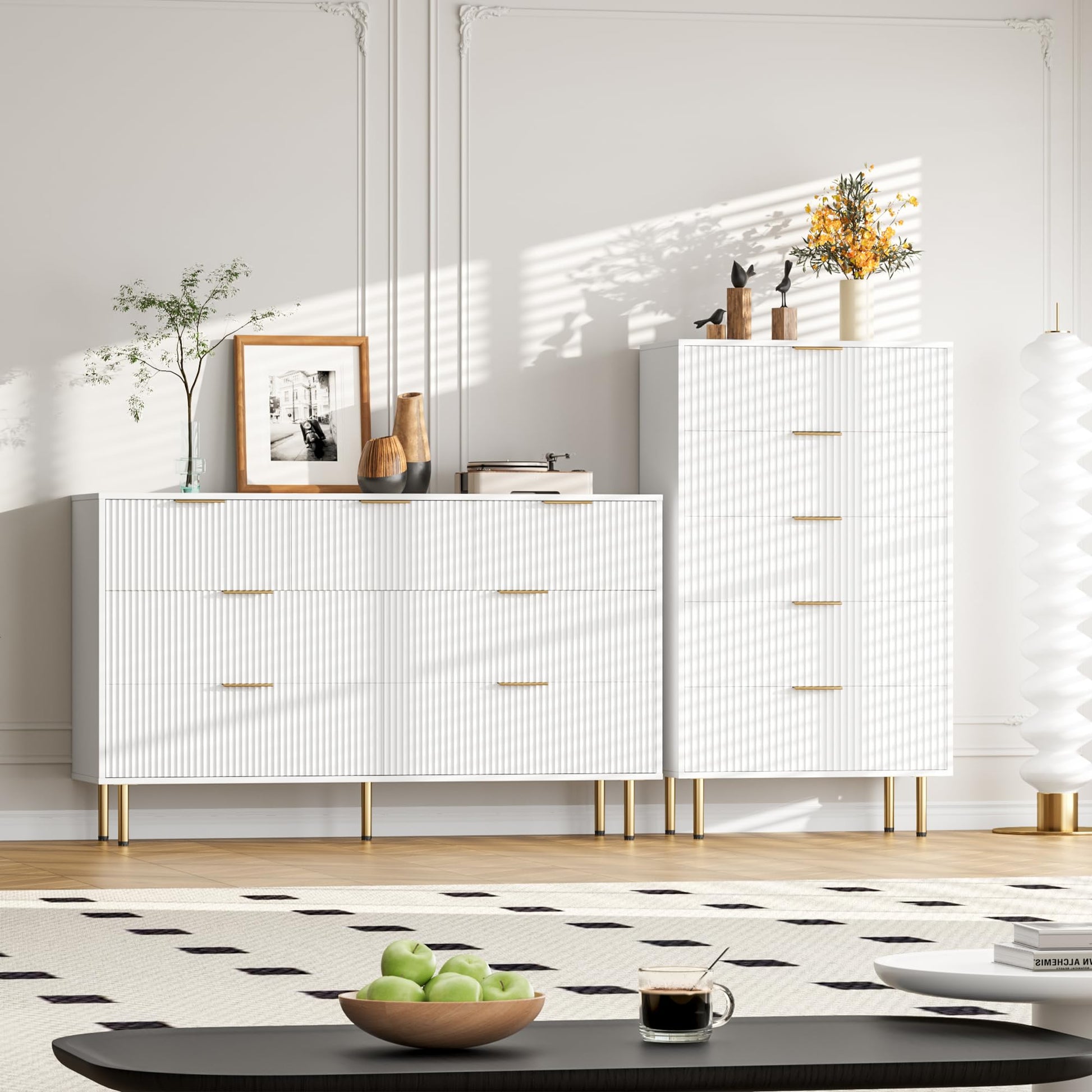 Garvee 5 Drawers Dresser for Bedroom, Fluted Dresser Chest of Drawers with Handle, Wood Modern Dressers for Closet, Bedroom Furniture Storage Organizer for Living Room, Hallway, White