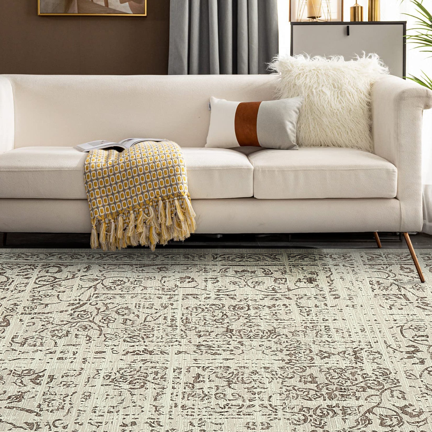 Garvee Vintage Area Rug, 4x6 Stain Resistant Carpet Non Shedding Non-Slip Soft Rug Bedroom Dining Room or Home Office, Low Pile Farmhouse Oriental Indoor Floor Carpet Brown