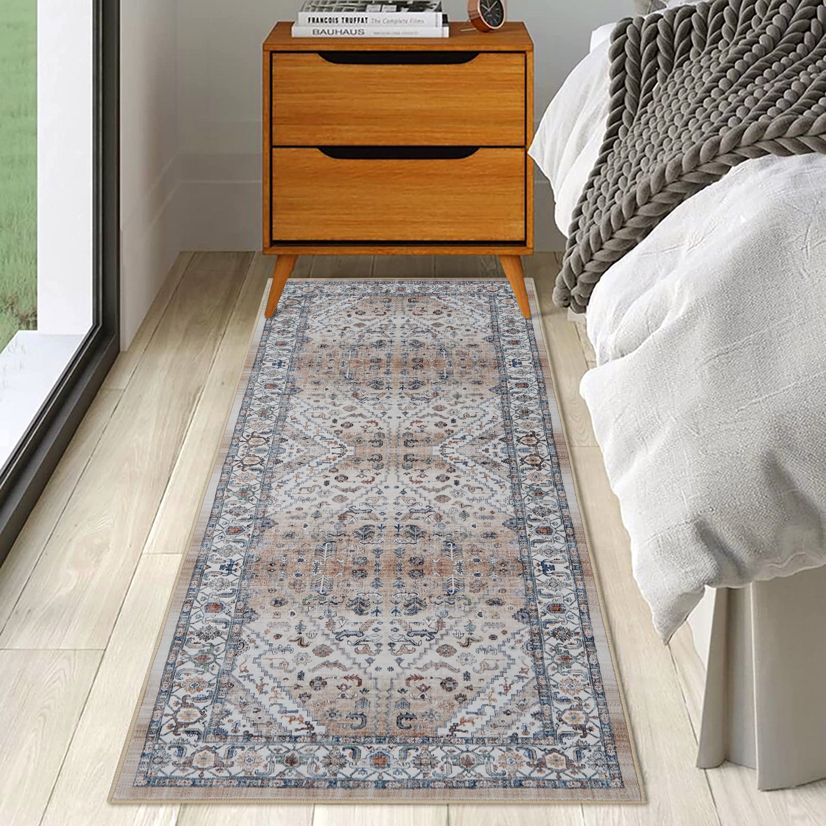Garvee Persian Light Brown 2x6 Runner Rugs Vintage Hallway Area Rug Print Distressed Kitchen Indoor Bedroom Rug Washable Living Room Retro Rug for Dining Room