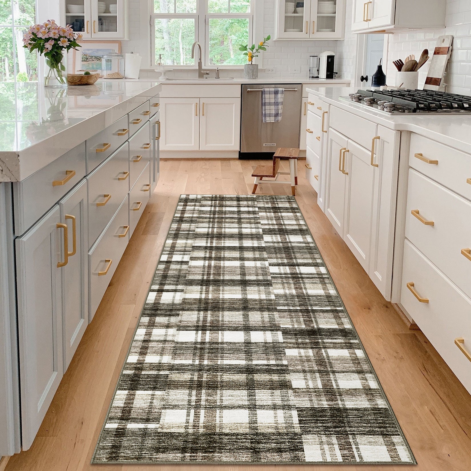 Garvee Modern Hallway Rugs 2x6 Washable Plaid Accent Carpet with Non-Slip Backing, Stain-Resistant Low Pile Indoor Mat, Farmhouse Floor Cover for Laundry, Bedroom