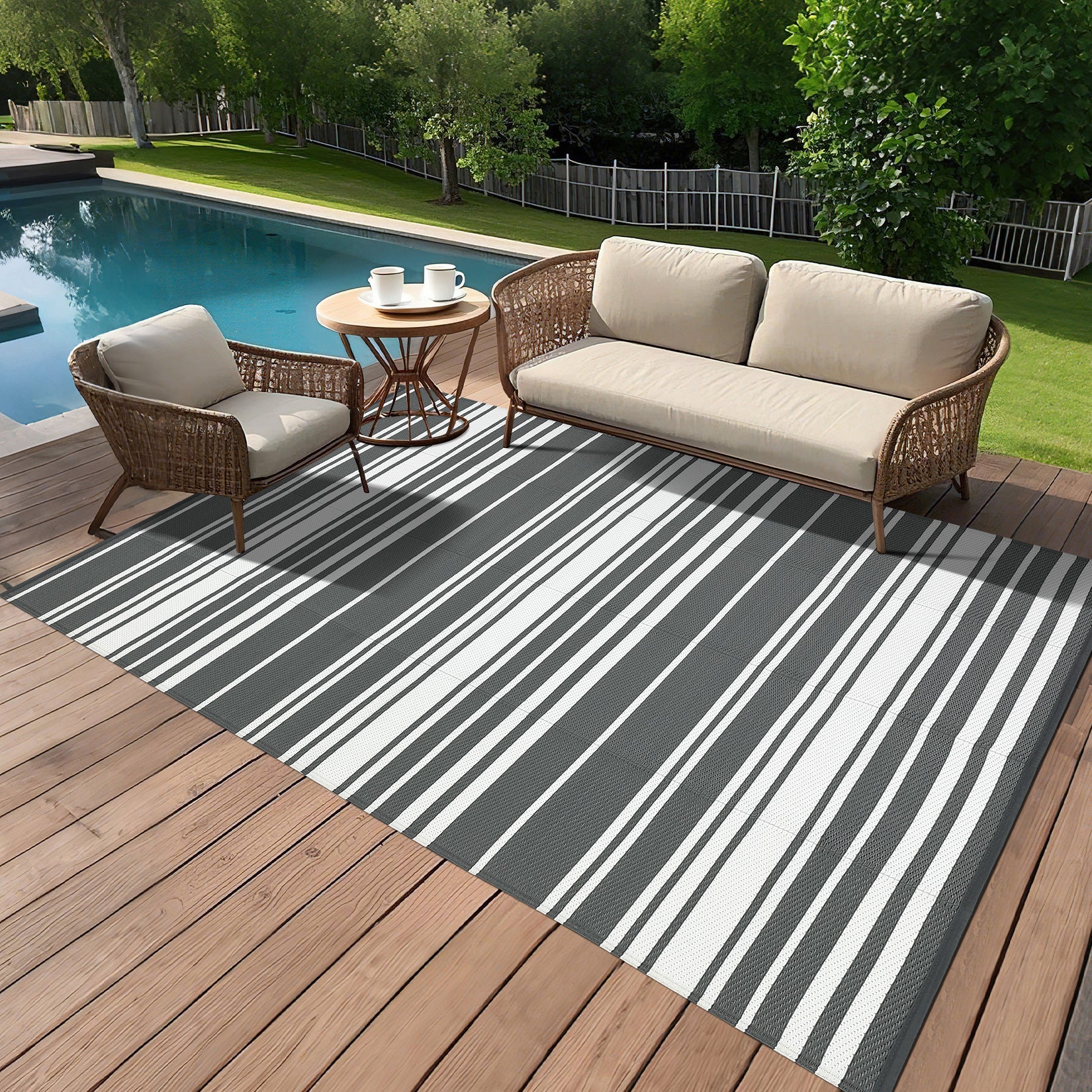 Garvee Outdoor Grey 8x10 Rug Waterproof Foldable Plastic Straw UV-Resistant Heat-Sealed Edges with Carry Bag for Patio Deck Picnic Beach