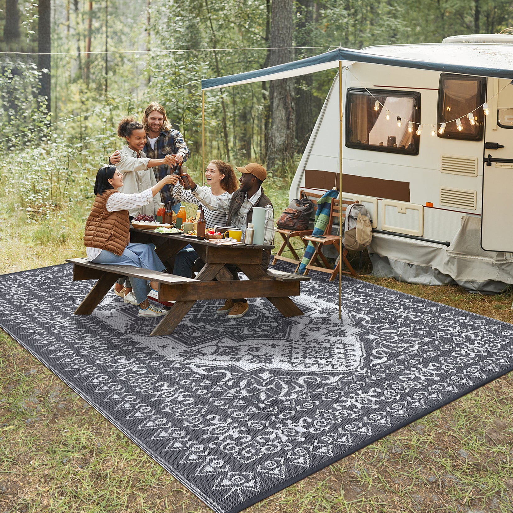 Garvee Outdoor Grey & White 9x18 Plastic Straw Rug, Waterproof Stain Resistant Reversible for Camping, Garden, Backyard, RV, Patio