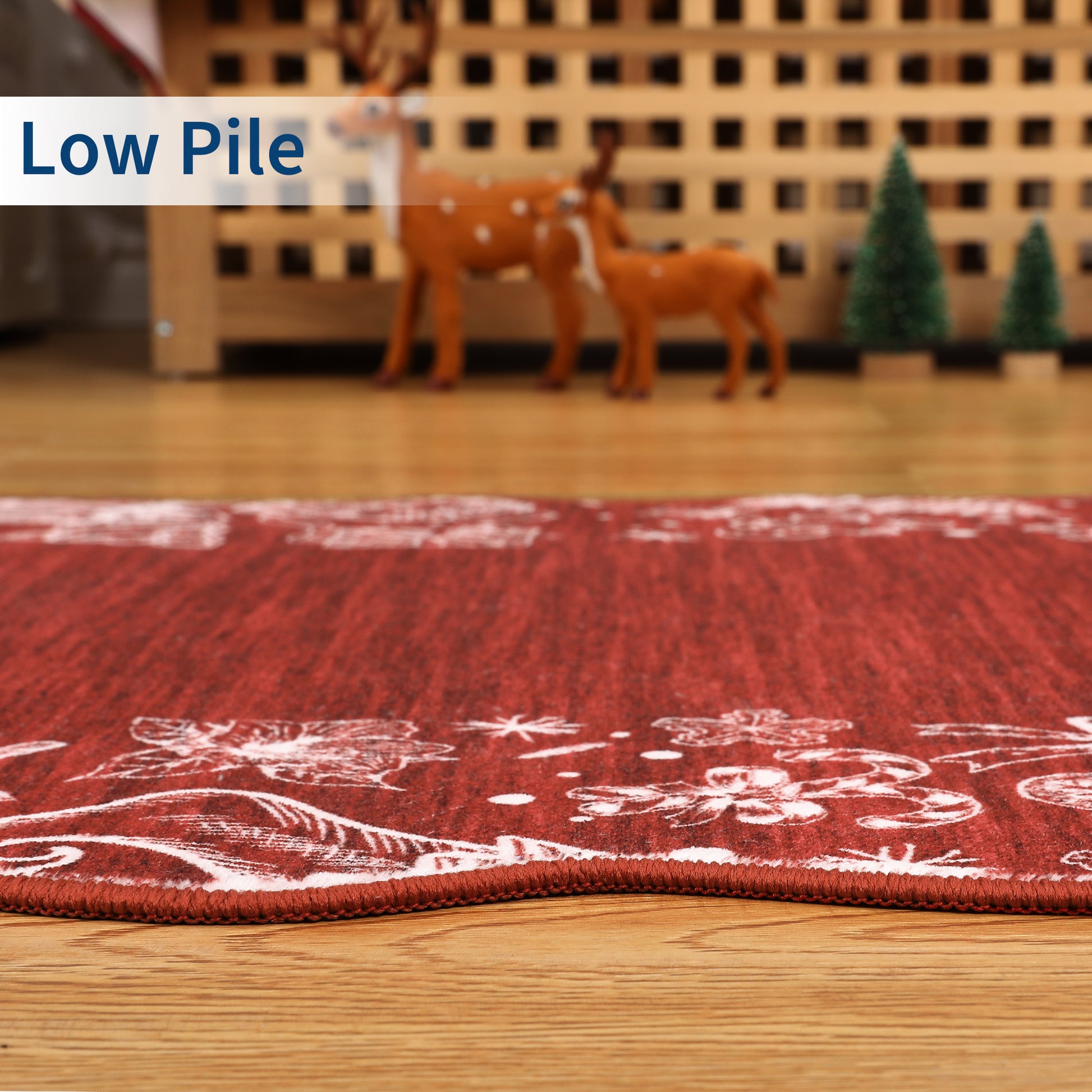 Garvee Christmas Area Rug Washable Scalloped Bedroom Carpet with Non-Slip Backing, Non-Shedding Low Pile Indoor Floor Carpet, Foldable Accent Rug for Living Room, Nursery