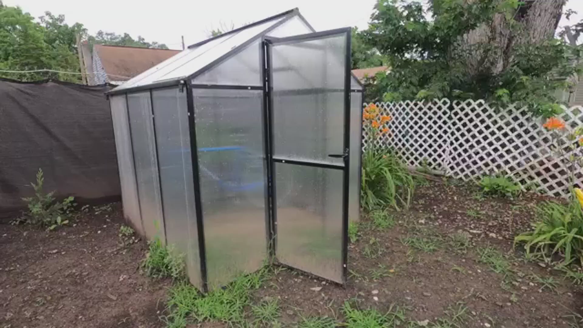 Garvee 6'x8' Polycarbonate Greenhouse with Aluminum Frame - Lockable Door & Adjustable Roof Vent for Backyard Garden, Patio, Outdoor Use, Black