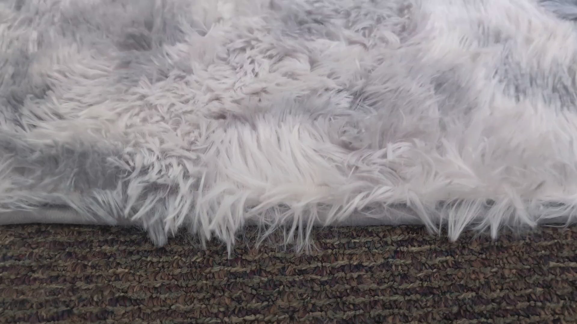 Garvee 5x8 Fluffy Bedroom Area Rug Washable Soft Shag Large Living Room Rug Non-Slip Backing Beige