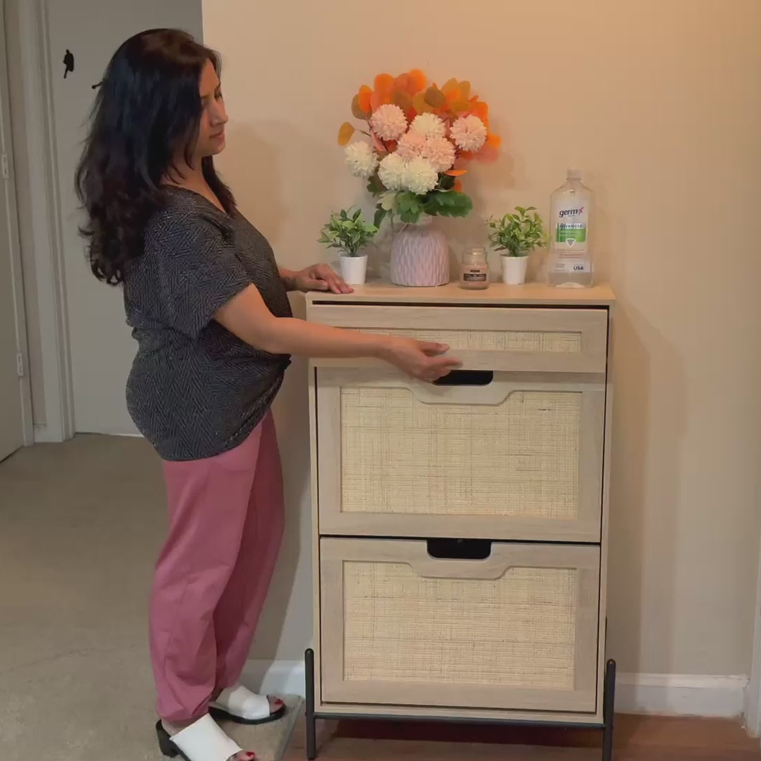 Garvee Rattan Shoe Storage Cabinet: Freestanding Organizer for Entryway, 2 Flip Doors & 1 Drawer, Hidden 3-Tier Adjustable Shelves for Hallway or Living Room (Oak)